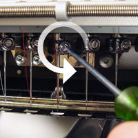 Loosen_needle_clamp.png